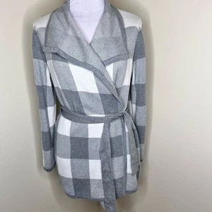 Jones New York Wrap Jacket Coatigan Cardigan MEDIUM Gray White Buffalo Plaid - Picture 1 of 6