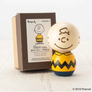 PEANUTS Snoopy & Charlie Brown Wooden Figure Usaburo KOKESHI DOLL Japan Limited - Picture 1 of 12