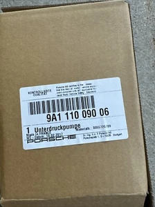 PORSCHE 718 CAYMAN 982 Vaacum Pump 9A111009006 NEW OLD STOCK - Picture 1 of 5