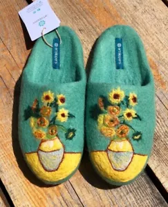 Art Kyrgyz Felt Slippers Sunflowers 100% Merino Wool Handmade Lux Comfy US 5-12 - Picture 1 of 7
