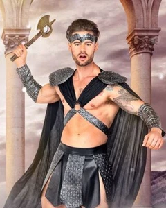 Valiant Gladiator Costume - Picture 1 of 3