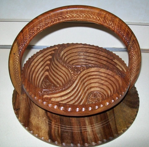 Ornate Carved Wood Collapsible 3 Section Wooden Swirl Spiral Bowl Basket Cover