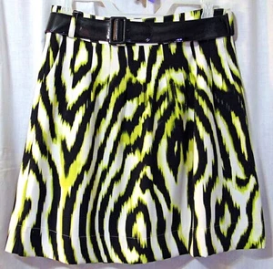 Worthington Pleated Knee Length Stretch Skirt Size 10 Womens Black Yellow White - Picture 1 of 2