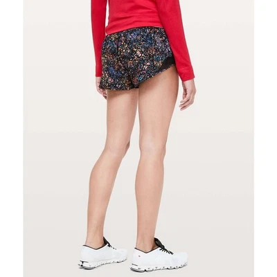 Lululemon Hotty Hot Short II *2.5" Size 8 EUC Flowers - Image 1 of 4