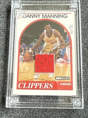 1989-90 NBA Hoops - Danny Manning #40 (RC) With Game Worn Patch 10/75 - Image 1 of 4