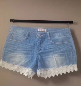 L.e.i Ashley Low Rise Denim Shorts Sz 7 - Picture 1 of 7