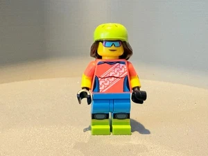 LEGO Mountain Biker de las Minifiguras LEGO Serie 19 Set número 71025 - Imagen 1 de 5