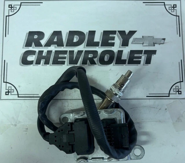 NUEVO GM OEM 17-19 SIERRA 2500 HD COMPONENTES EMISIONES - SENSOR RR NOX GMC 12718742 Foto 1 de 1