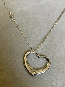 Tiffany & Co. Peretti Sterling Medium offenes Herz Anhänger Halskette 16" Rt. 625 $. - Bild 1 von 6