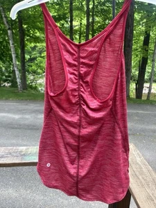 Lululemon Tank Top Womens 6 Red Athleisure Yoga Dance Gym Workout Logo - Picture 1 of 5