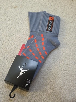 Meias masculinas Jordan retrô 12 cinza laranja tamanho 12-15 novas em folha - Imagem 1 de 2