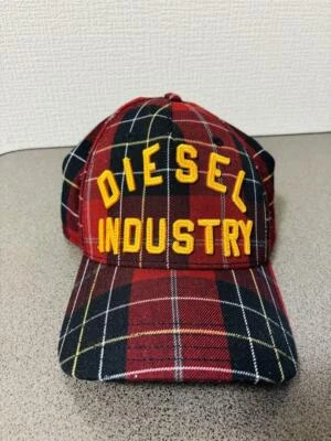 Gorra DIESEL roja multicolor bordada original vintage para hombre de Japón usada - Imagen 1 de 4