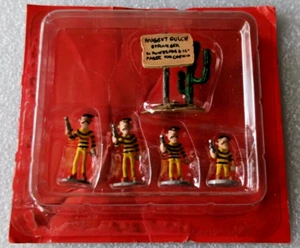 Lucky Luke & Plastoy - Figurines de collection - Les Daltons, Cactus, Nugget. . - Imagen 1 de 5