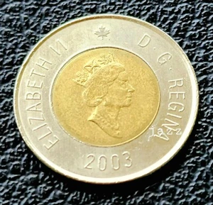 2003 Canada $2 Two Dollar Toonie with Old Effigy Coin - Picture 1 of 2