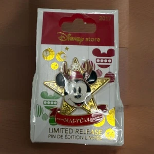 Prendedor Disney DS Navidad 2017 More Magical Together Mickey Star - Imagen 1 de 2