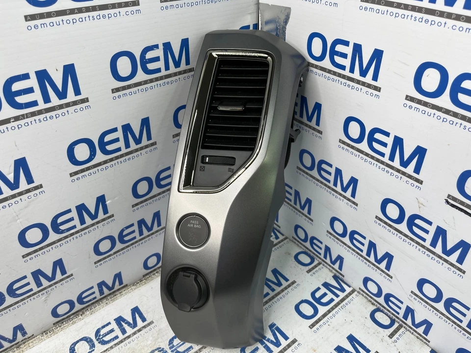 16-21 Nissan Titan pasajero/lado derecho radio tablero ventilación bisel moldura gris OEM Foto 1 de 4