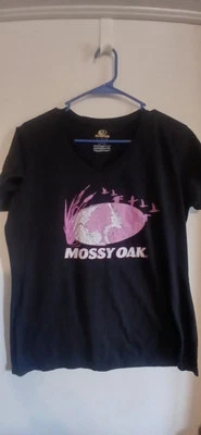 Womens Mossy Oak Short Sleeve Black Pink Camo Outdoors T Shirt Size Large Cotton - Image 1 of 3