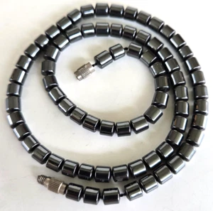 Vintage Hematite Barrel Bead Choker Necklace 16.75" Screw on Clasp - Picture 1 of 5