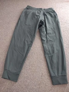 Public Rec Todo el Día Todos los Días Jogger Color Oliva Para Hombre Talla 30 28 Pequeño Defecto - Imagen 1 de 4