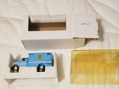 K-Line Rescue Team Motorized Ambulance Railroad Blue O Scale #K899-129 VERY RARE - Image 1 of 4