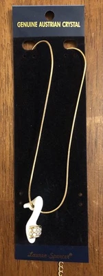 Colgante Lauren-Spencer Blanco Tacón Alto con Cristales Genuinos - Collar Tono Dorado Foto 1 de 3