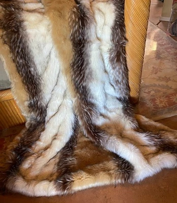 DONNA SALYERS FABULOUS FUR THROW 60"x72". Outstandly beautiful! Retail $375.00 - Image 1 of 4