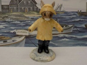 1994 ROYAL DOULTON BUNNYKINS RAINY DAY  FIGURINE DB 147 - EXCELLENT - Picture 1 of 7