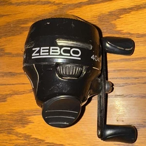 Zebco Black 404 Spincast Reel Works Perfect! - Picture 1 of 7