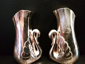 Sal y pimienta en forma de cisne. Usado. Utensilios de cocina plateados. Vintage - Imagen 1 de 10