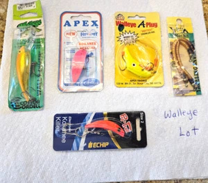 Lotto Walleye e lotto di 5 confezioni - 5 quantità - esche Walleye - Apex, P Troll, Macks + - Foto 1 di 1