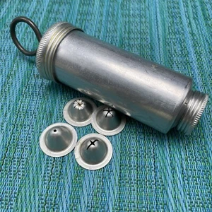 Vintage Aluminum Cake & Cookie Icing Decorator Kit Set 4 Different Tips Mirro? - Picture 1 of 4