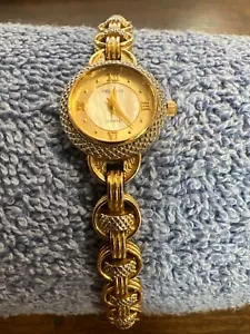Vintage Helbros Mother of Pearl, Two Tone Dress Watch New Battery. VG Cond. - Picture 1 of 10