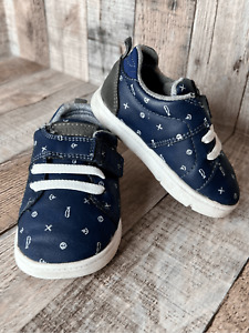 Carter's Unisex-Child Blue Park First Walker Sneaker Shoe Sz 5