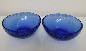 2 COBALT BLUE ARCOROC FRANCE FRUIT CEREAL DESSERT BOWLS 2 BY 5.25 INCHES - Picture 1 of 5