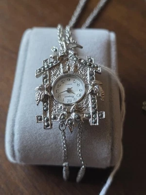 Reloj de cuco Regent vintage colgante collar cuarzo tono plata marcasita Foto 1 de 4