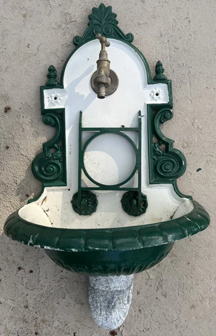 Vintage FRENCH? Cast Wall FOUNTAIN Garden Sink LAVABO Cover