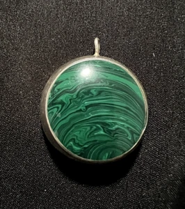 Vintage Sterling Silver Malachite Pendant ๐ - Picture 1 of 4