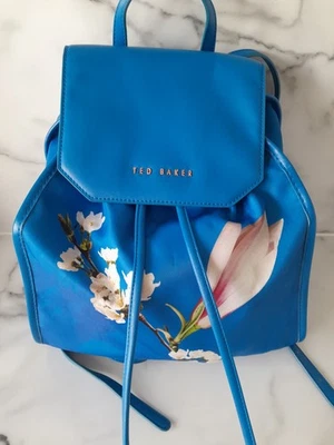 Mochila floral Ted Baker Blue Harmony  Foto 1 de 3