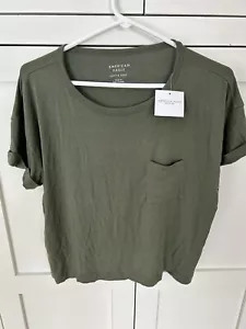 NWT American Eagle Women’s Size Medium Green Scoop Neck Soft & Sexy Tee T-Shirt - Picture 1 of 5