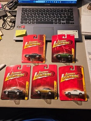 LOT OF 5 JOHNNY LIGHTNING FOREVER 64 1:64 CHEVY CAMARO 3-1969 1-1971 1-1967 NIP - Image 1 of 4