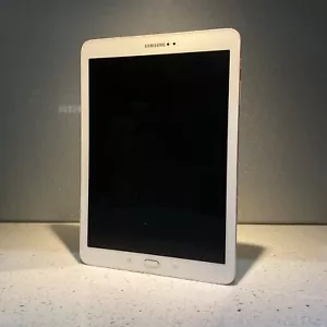 Samsung Galaxy Tab S2 SM-T813 WiFi + 4G, 64GB/3GB RAM 8"inch White #62 /DO - Picture 1 of 11