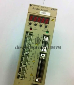 ONE USED Yaskawa servo drive SGDM-A5ADA - Picture 1 of 3