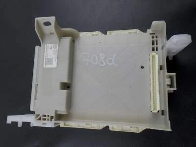 Scatola fusibili centralina Toyota Yaris P13 1.3 82730-52K40 - Immagine 1 di 4