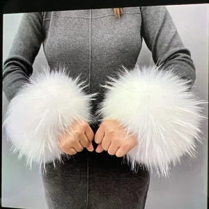 Bracelet en peluche chaud pour femme fausse fourrure de renard moelleux élastique poignets bras chaud - Photo 1/2