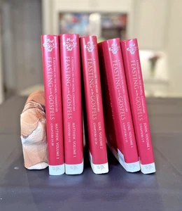 FEASTING ON THE GOSPELS Hardback Books WLK Set of 5 - Imagen 1 de 17