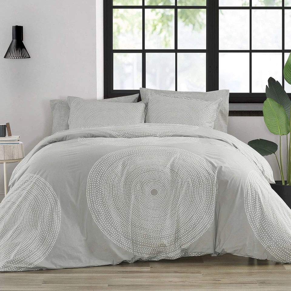 Marimekko Fokus KING Duvet Cover & Shams Set Gray