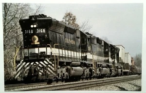 Tarjeta postal fotocromática de tren Southern Railway SD45 #3168 1982 - Imagen 1 de 2