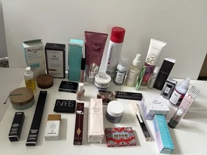 Lote de más de 50 piezas de maquillaje de belleza de tamaño completo de gama alta para el cuidado de la piel y el cabello DIOR C.T. Nars - Imagen 1 de 18