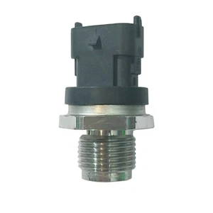 New Common Rail Pressure Sensor for Bosch Renault Iveco Volvo Engine 0281006364 - Picture 1 of 4