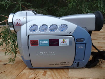 Canon ZR45MC Mini DV Camcorder FOR PARTS REPAIR AS IS - Image 1 of 4